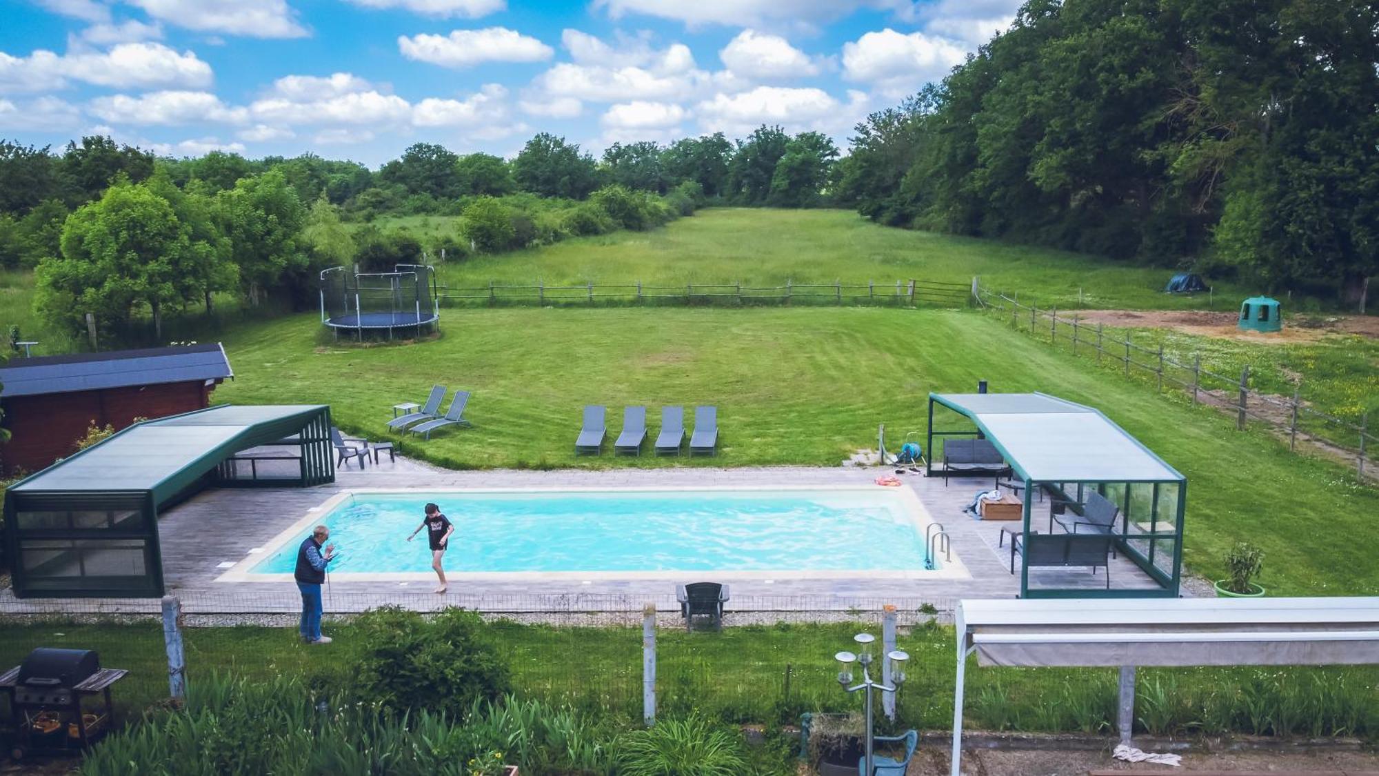 Les Malvaux Bed & Breakfast Huriel Dış mekan fotoğraf